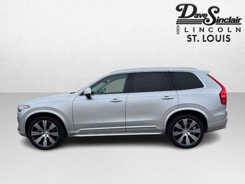 Volvo XC90 Vehicle Full-screen Gallery Image 09