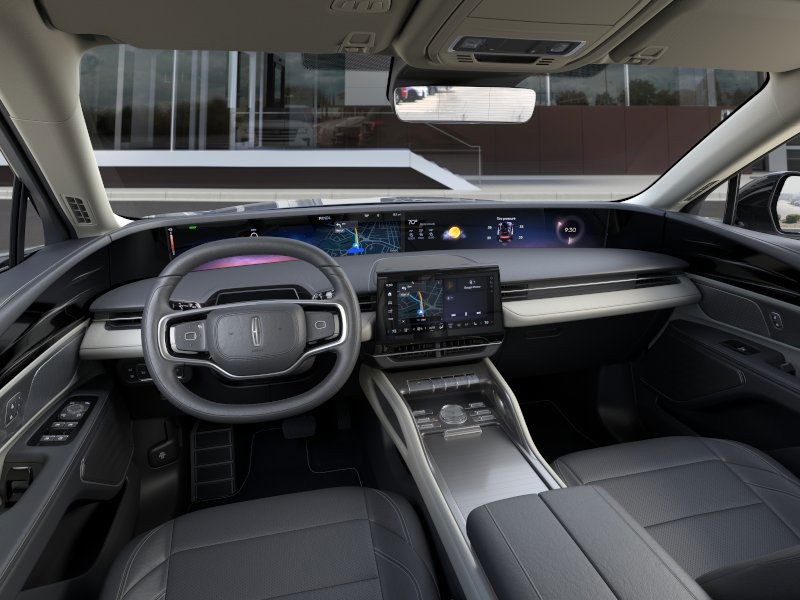 Lincoln Nautilus Vehicle Full-screen Gallery Image 10