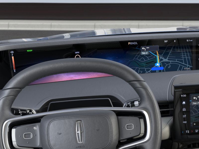 Lincoln Nautilus Vehicle Full-screen Gallery Image 14