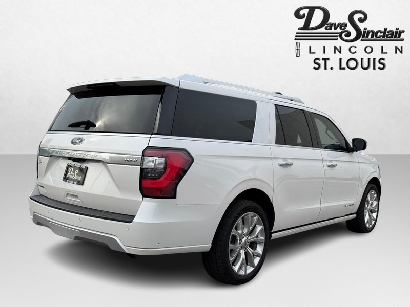 Ford Expedition Max Vehicle Full-screen Gallery Image 05