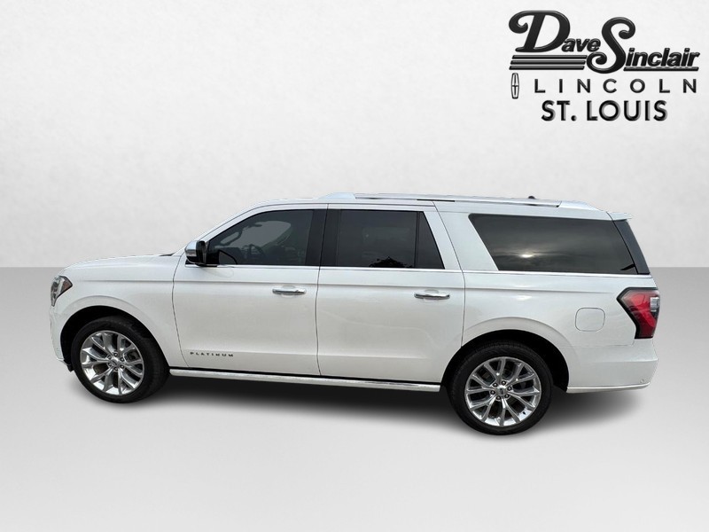 Ford Expedition Max Vehicle Full-screen Gallery Image 09