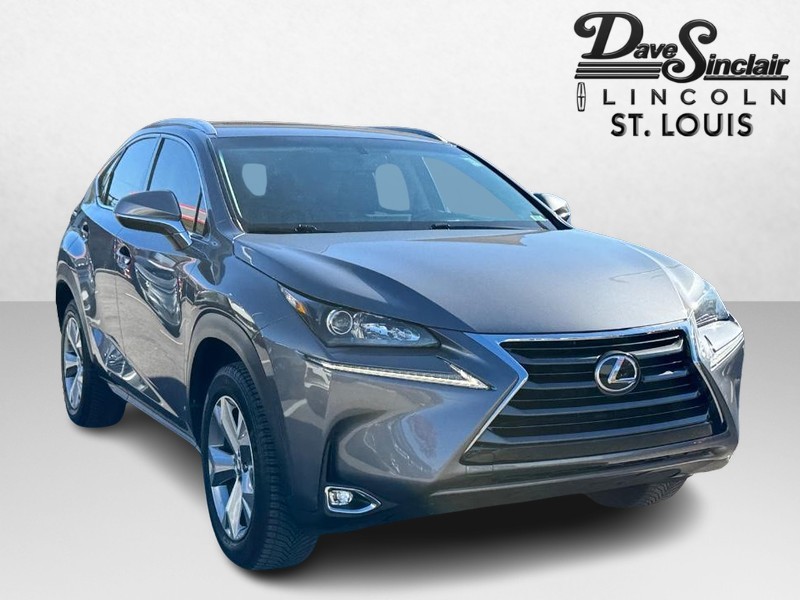 Lexus NX Vehicle Full-screen Gallery Image 03