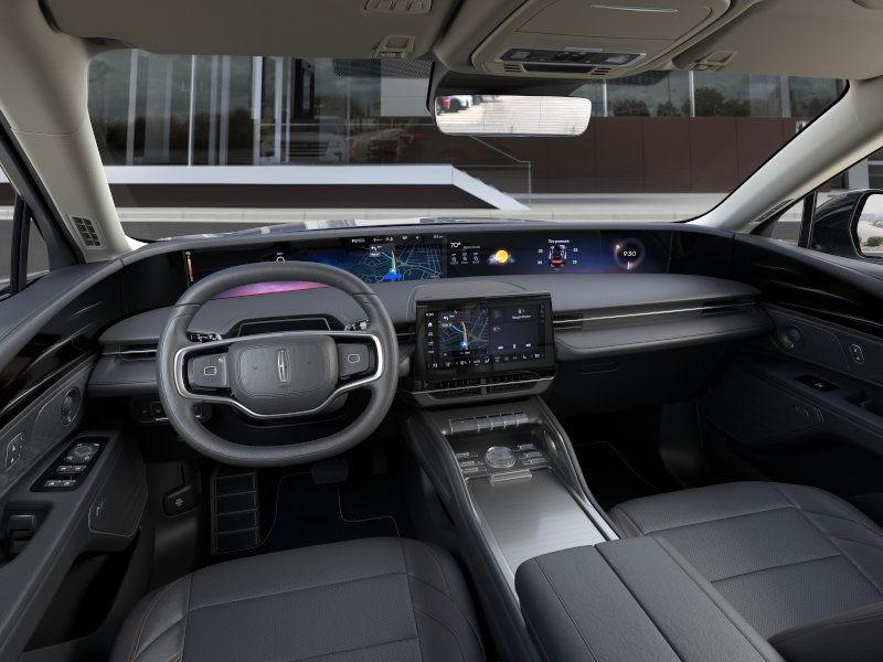 Lincoln Nautilus Vehicle Full-screen Gallery Image 10