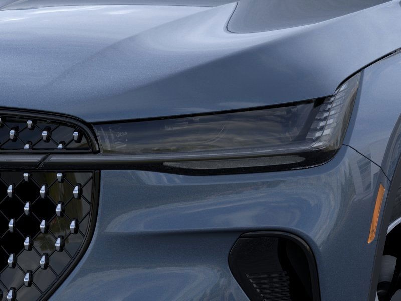 Lincoln Nautilus Vehicle Full-screen Gallery Image 19