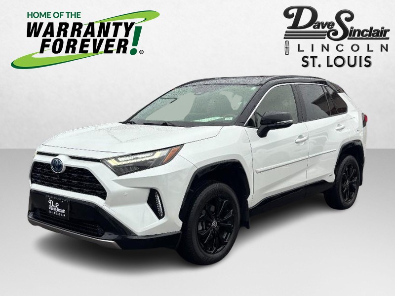 2023 Toyota RAV4 XSE's photo