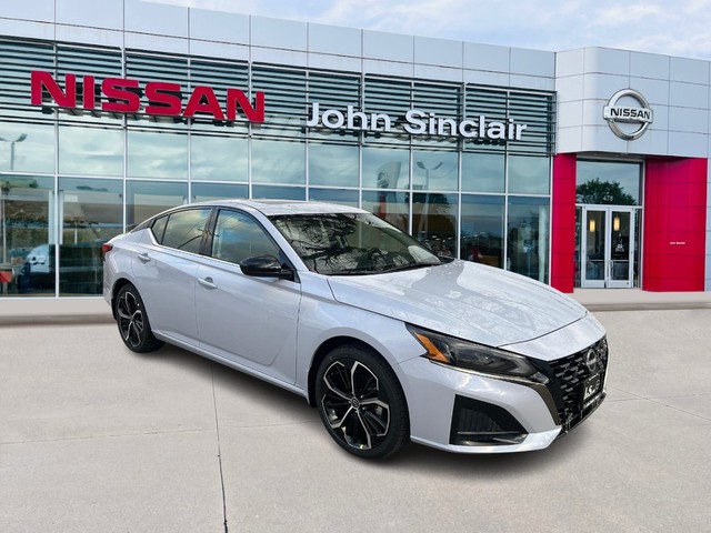 Cape Girardeau MO 2025 Nissan Altima more details - nissan altima