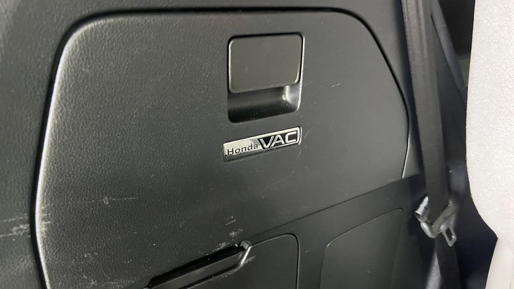 Honda Odyssey Vehicle Full-screen Gallery Image 20