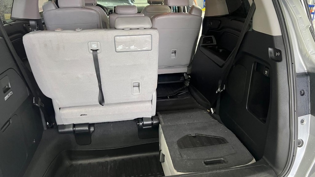 Honda Odyssey Vehicle Full-screen Gallery Image 22