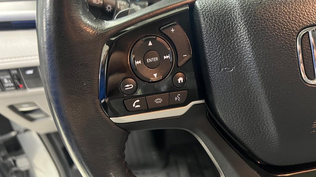 Honda Odyssey Vehicle Full-screen Gallery Image 34