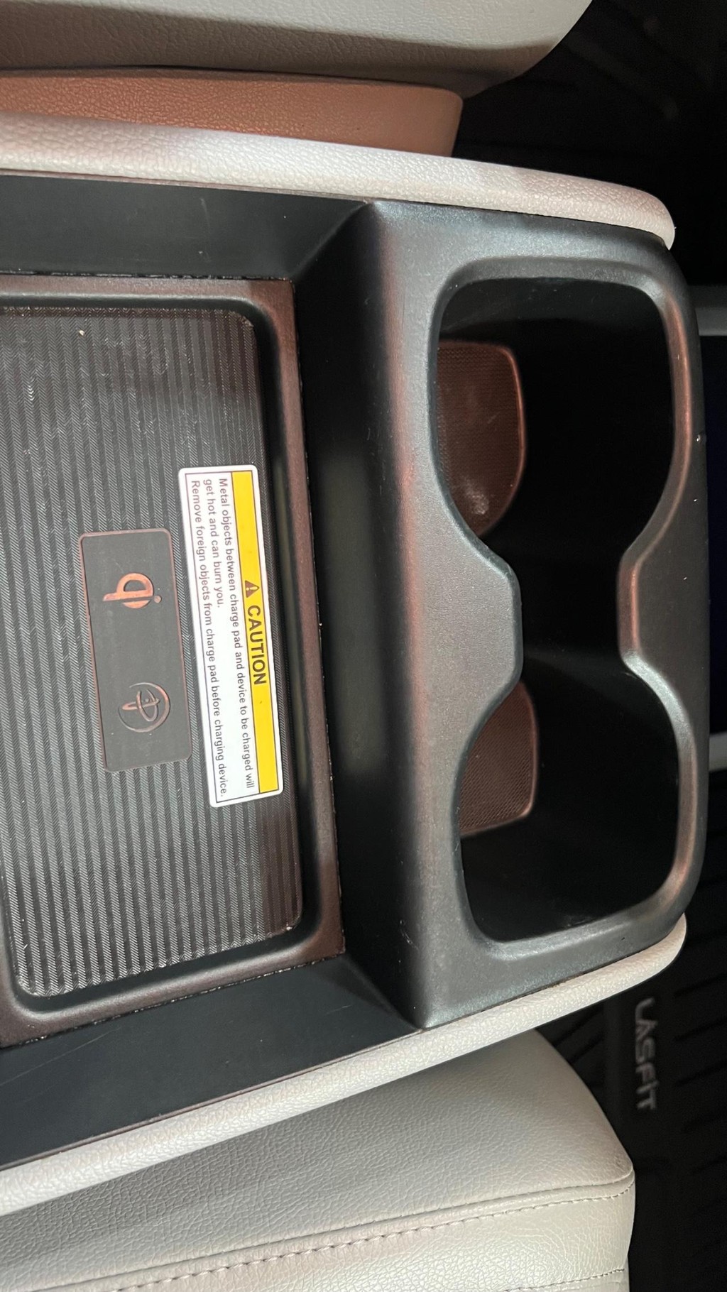Honda Odyssey Vehicle Full-screen Gallery Image 37