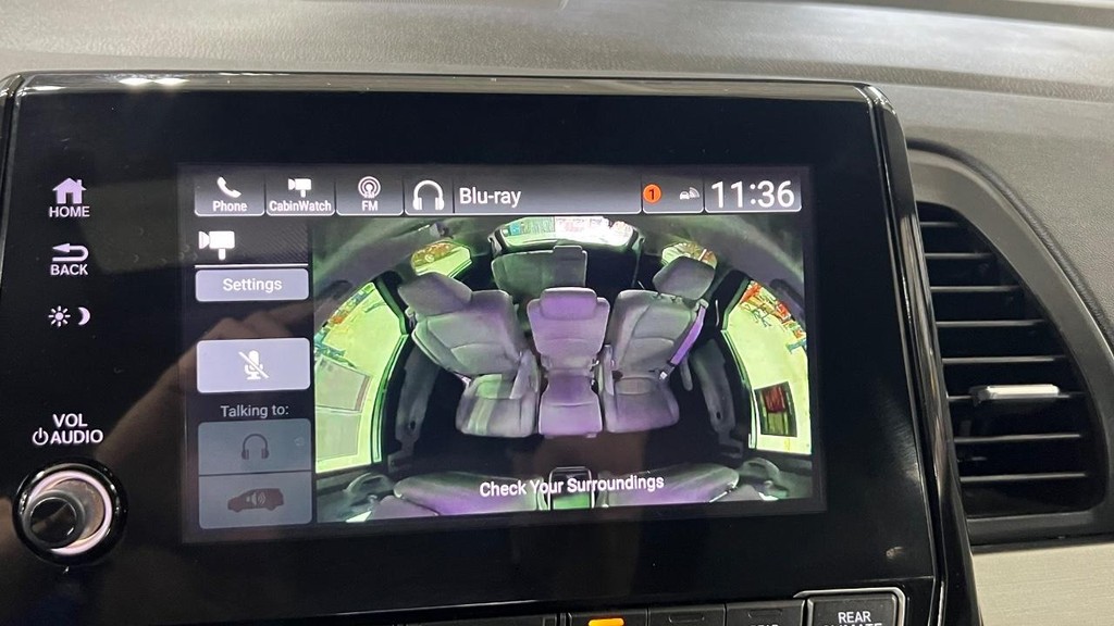 Honda Odyssey Vehicle Full-screen Gallery Image 42
