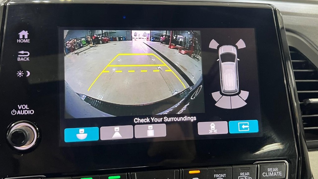 Honda Odyssey Vehicle Full-screen Gallery Image 44