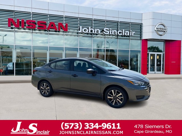 Cape Girardeau MO 2025 Nissan Versa more details - nissan versa
