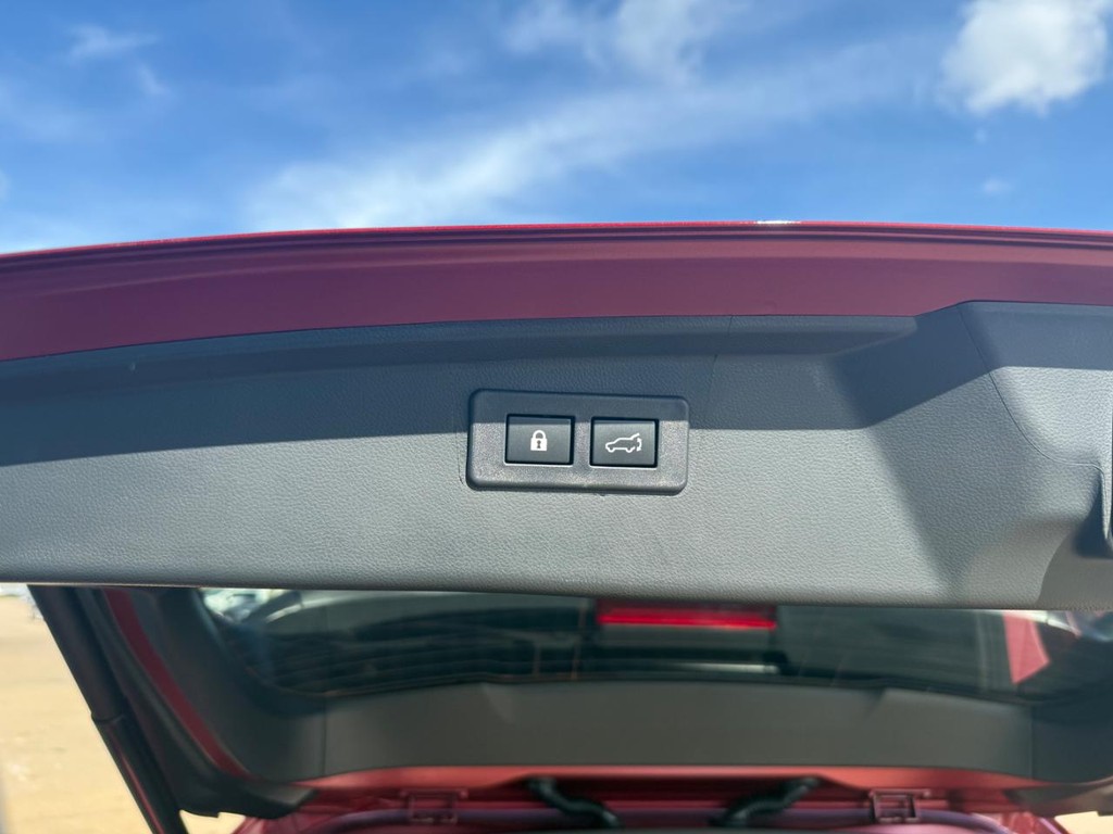 Subaru Outback Vehicle Full-screen Gallery Image 09