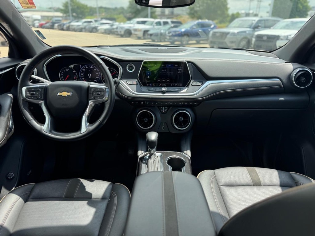 Chevrolet Blazer Vehicle Full-screen Gallery Image 21