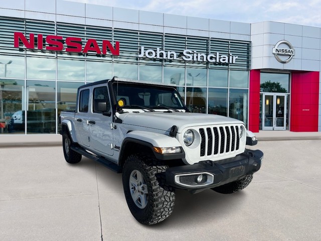 Cape Girardeau MO 2021 Jeep Gladiator more details - jeep gladiator