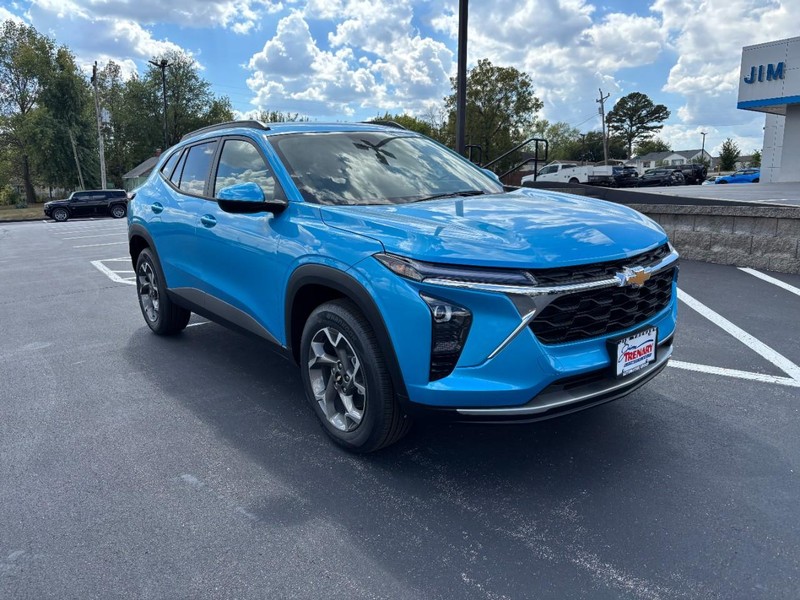 Chevrolet Trax Vehicle Image 02