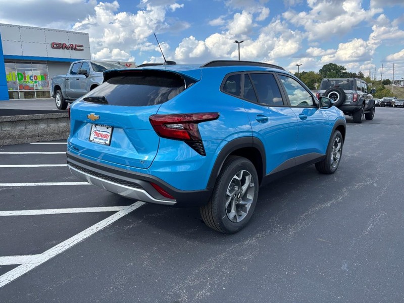 Chevrolet Trax Vehicle Image 04