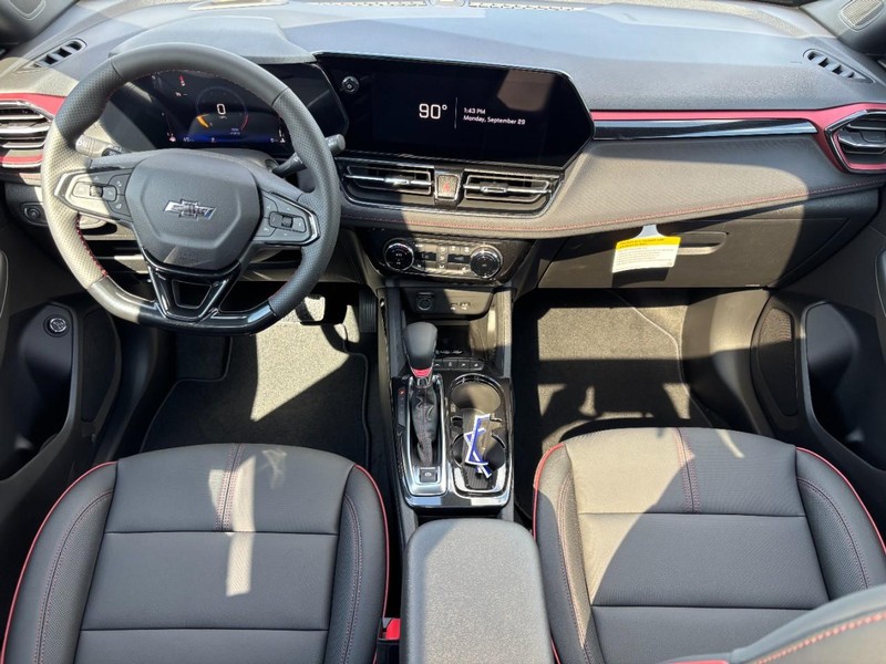 Chevrolet TrailBlazer Vehicle Image 07