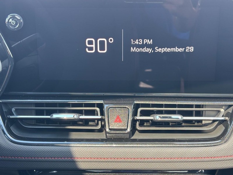 Chevrolet TrailBlazer Vehicle Image 10