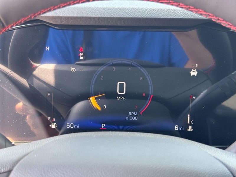 Chevrolet TrailBlazer Vehicle Image 16