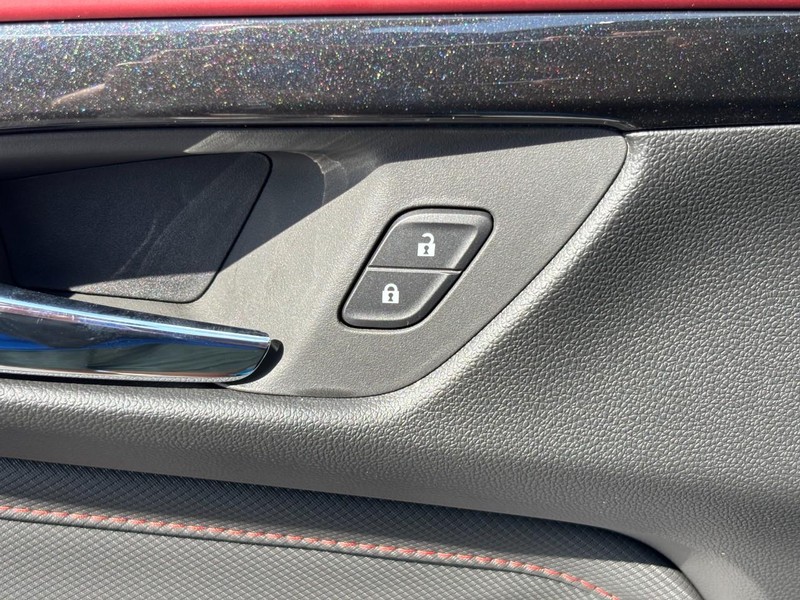 Chevrolet TrailBlazer Vehicle Image 21