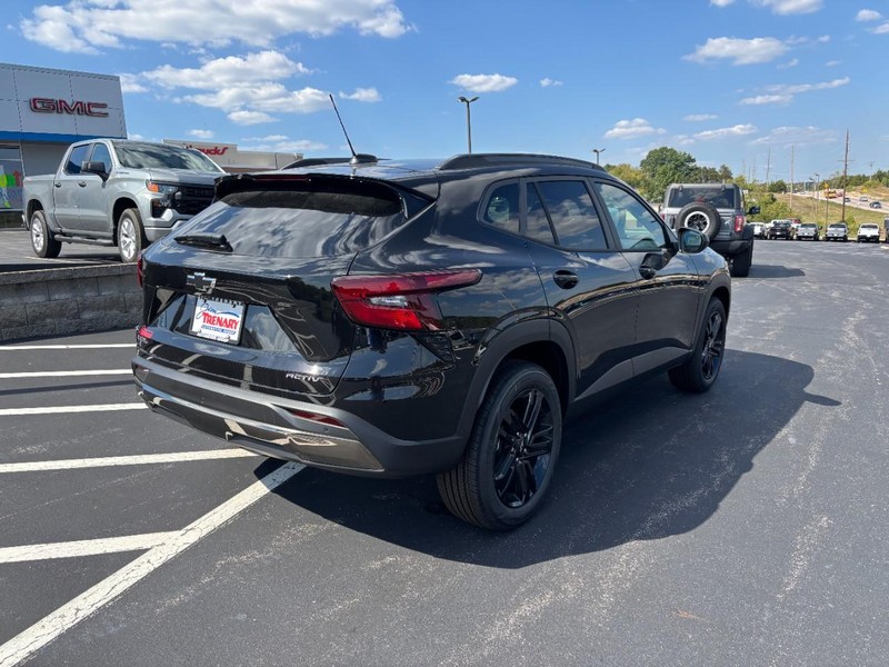 Chevrolet Trax Vehicle Image 04