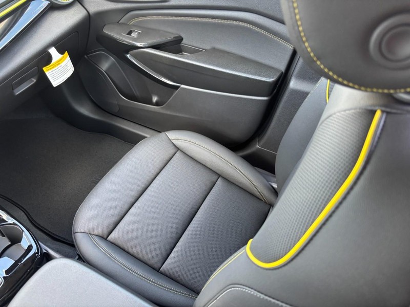 Chevrolet Trax Vehicle Image 12