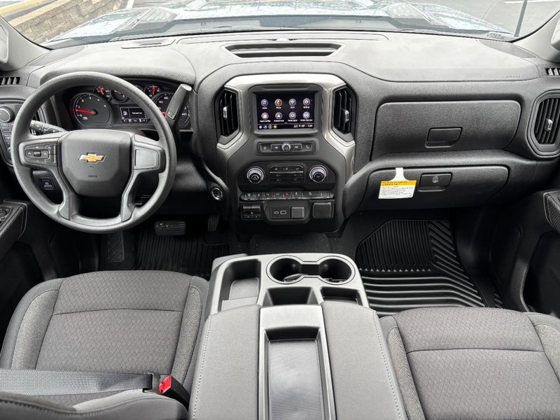Chevrolet Silverado 2500HD Vehicle Image 07