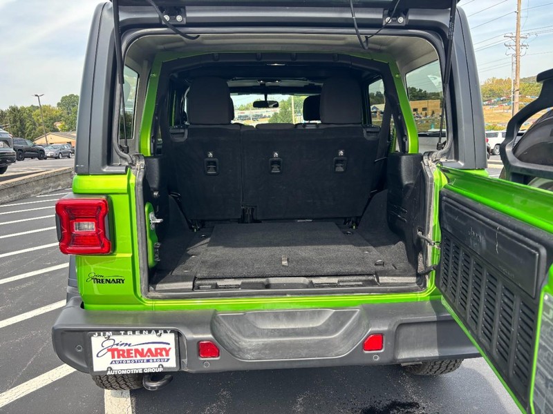 Jeep Wrangler Unlimited Vehicle Image 04