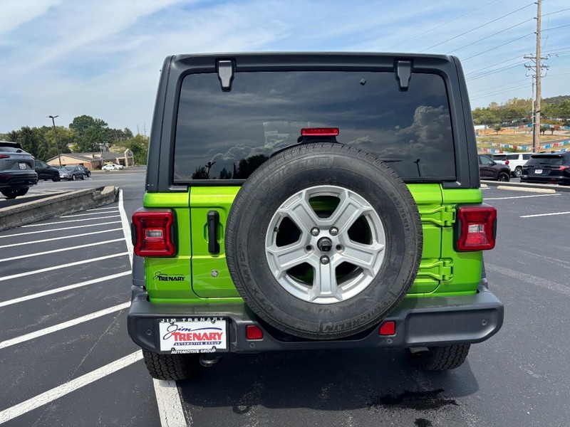 Jeep Wrangler Unlimited Vehicle Image 05