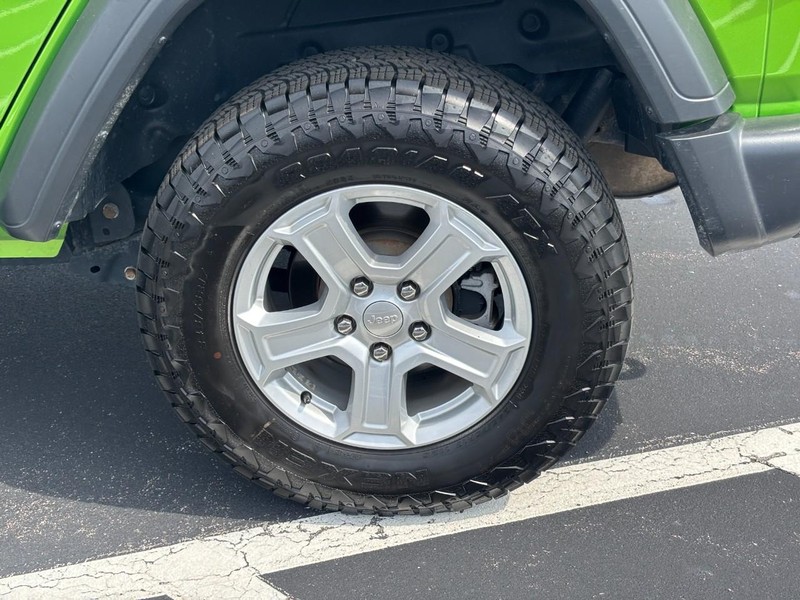 Jeep Wrangler Unlimited Vehicle Image 07