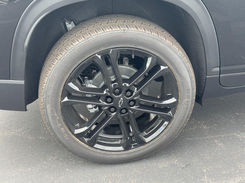 Chevrolet Traverse Vehicle Image 05