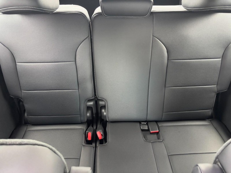 Chevrolet Traverse Vehicle Image 07