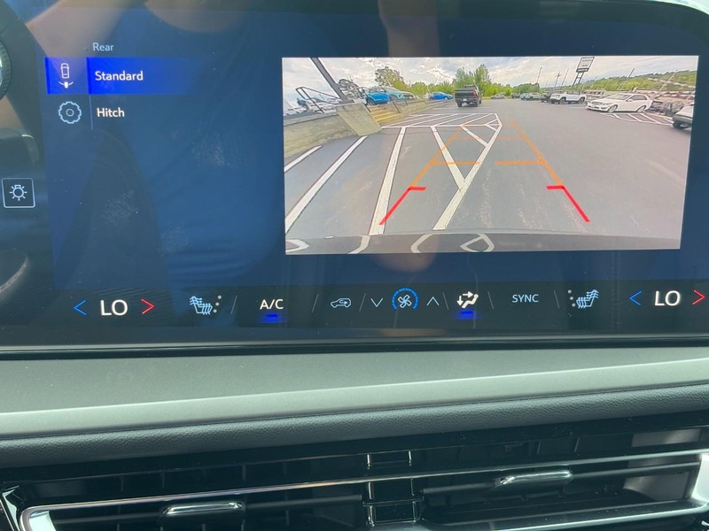 Chevrolet Traverse Vehicle Image 19