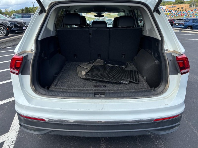 Volkswagen Tiguan Vehicle Image 04