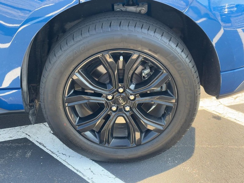 Ford Edge Vehicle Image 08