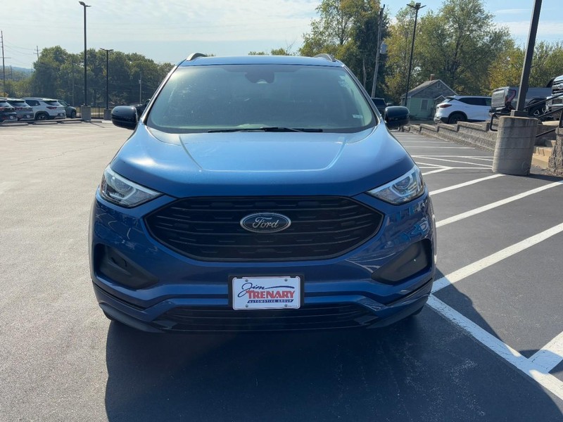 Ford Edge Vehicle Image 10