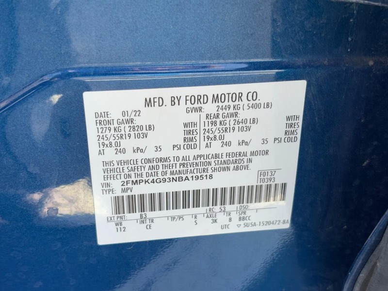 Ford Edge Vehicle Image 29