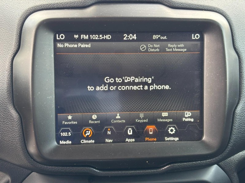 Jeep Renegade Vehicle Image 20