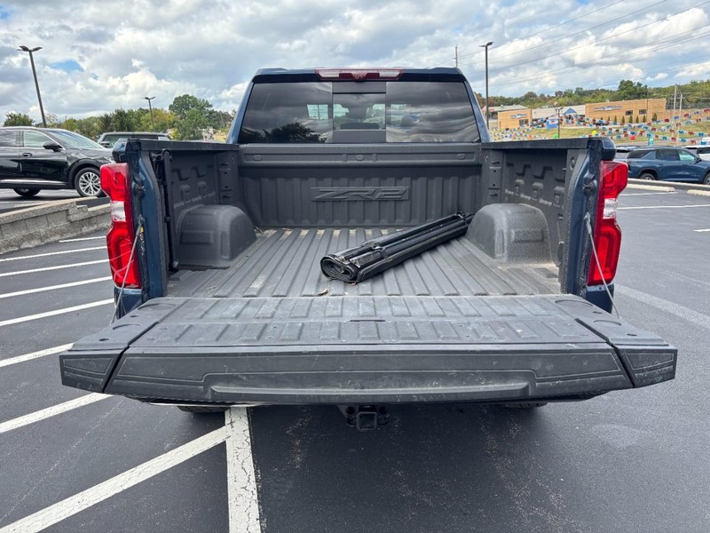 Chevrolet Silverado 1500 Vehicle Image 03