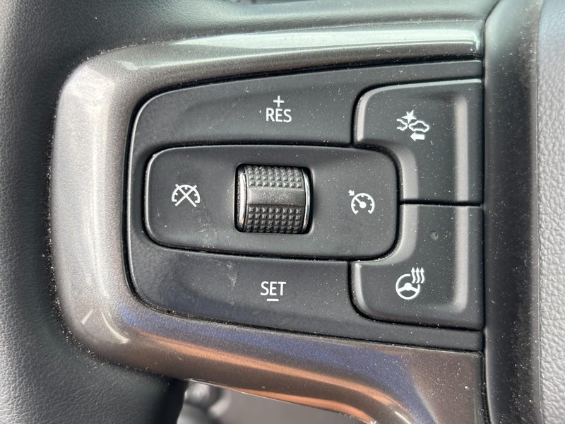 Chevrolet Silverado 1500 Vehicle Image 16