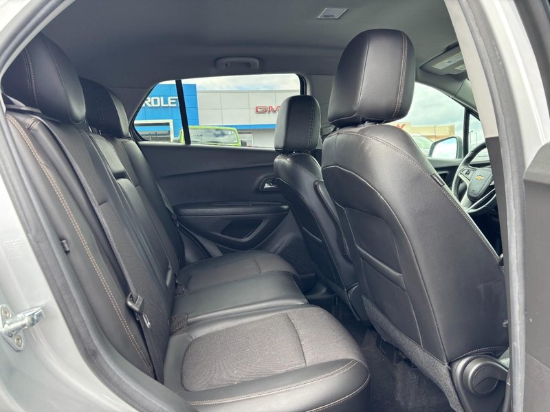 Chevrolet Trax Vehicle Image 10