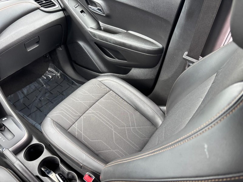 Chevrolet Trax Vehicle Image 15