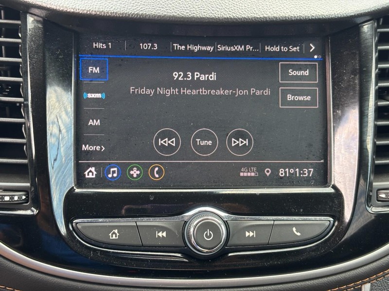 Chevrolet Trax Vehicle Image 20