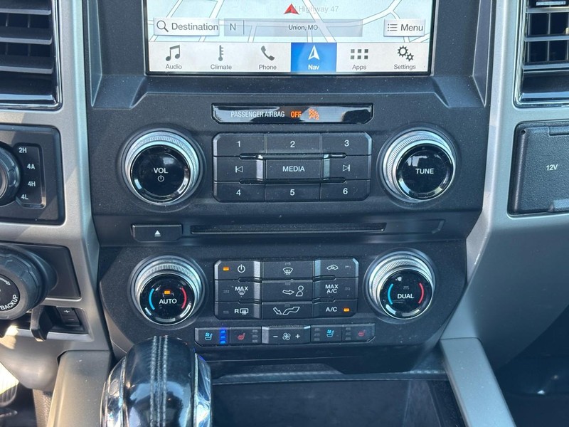 Ford F-150 Vehicle Image 24