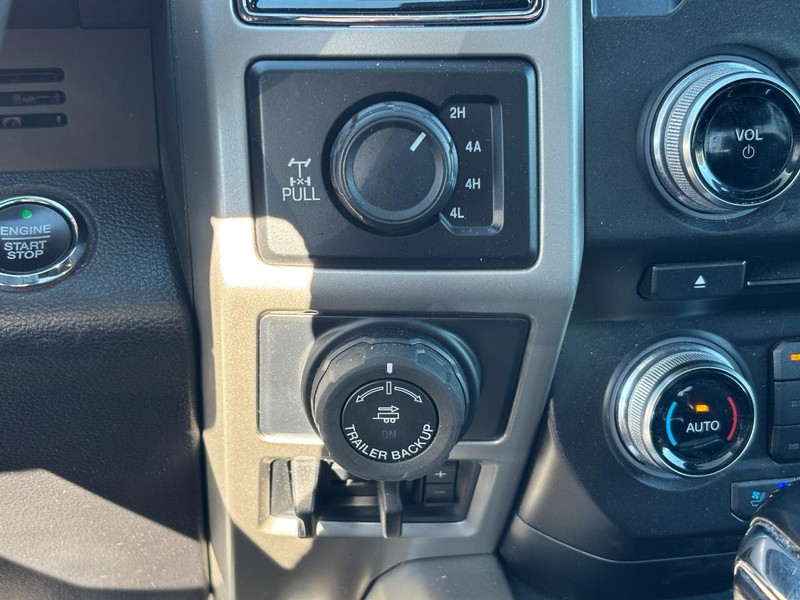 Ford F-150 Vehicle Image 25