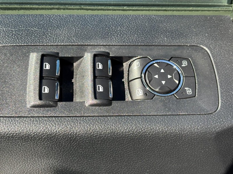 Ford F-150 Vehicle Image 26