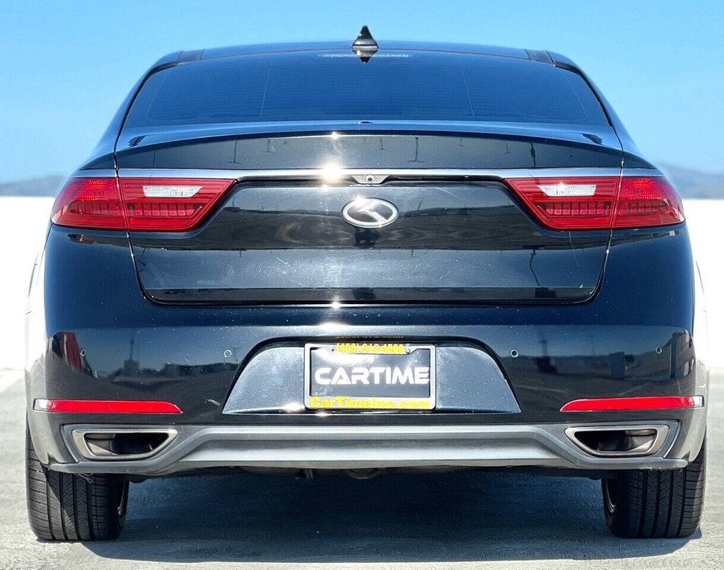 Kia Cadenza Vehicle Full-screen Gallery Image 09