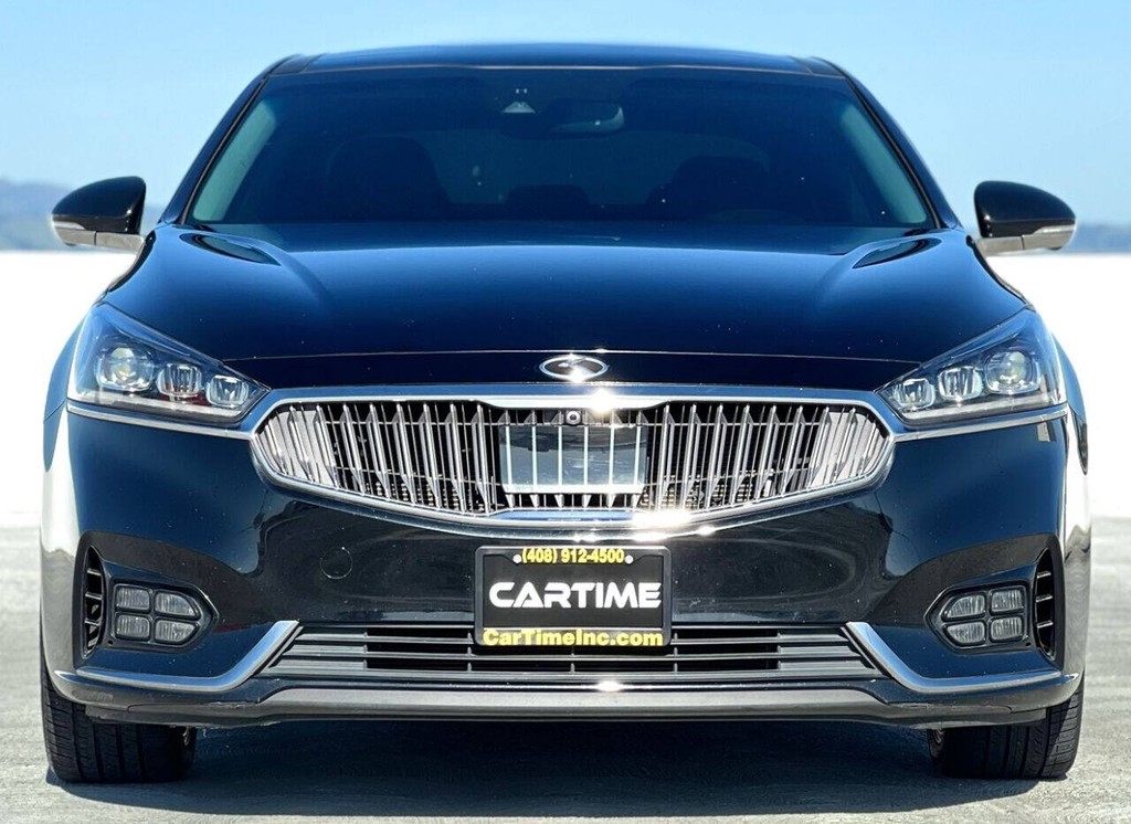 Kia Cadenza Vehicle Full-screen Gallery Image 13